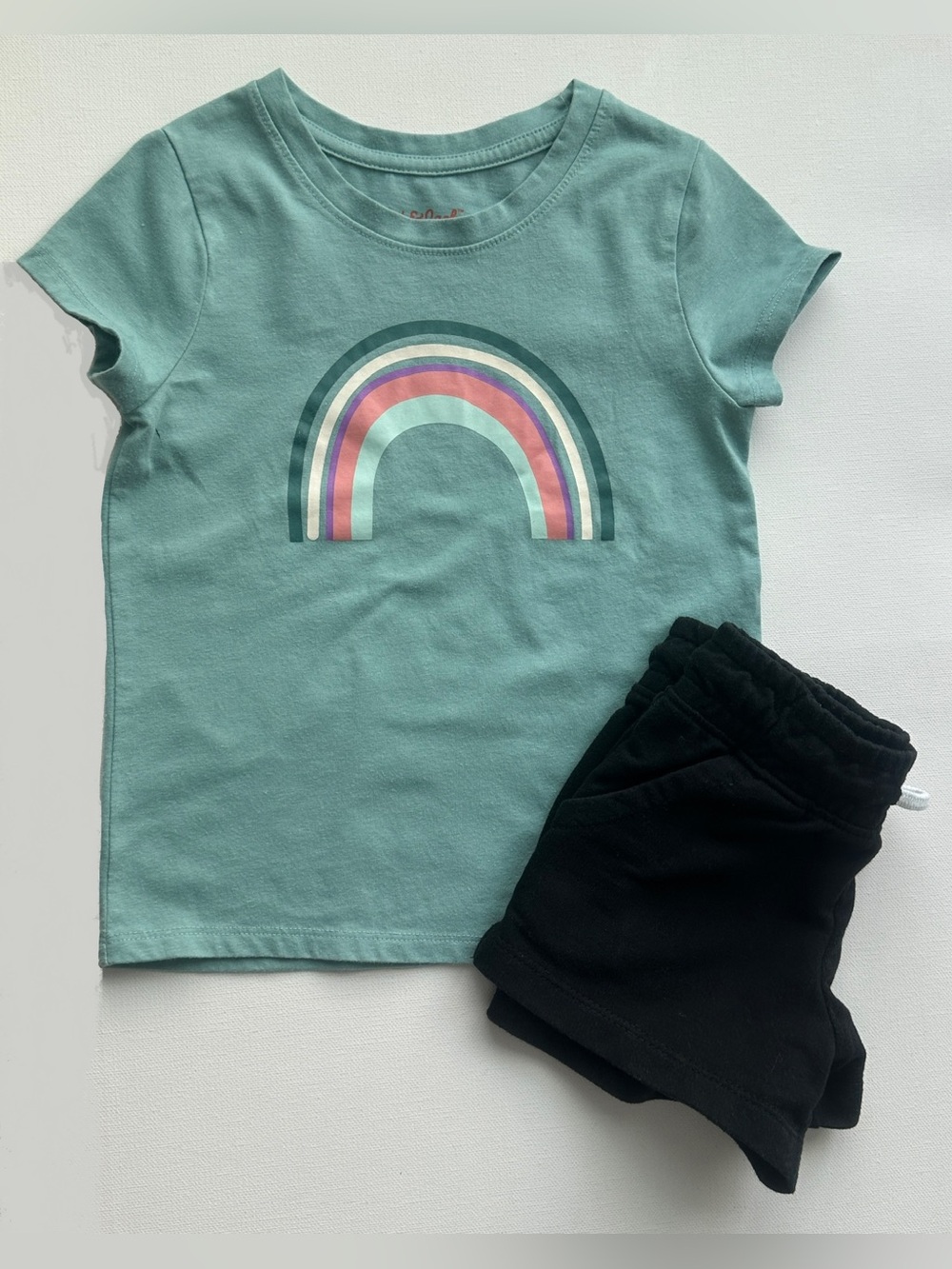 Cat & Jack girl’s Teal Rainbow Graphic Short Sleeve Tee & Black Shorts.  Size 4T